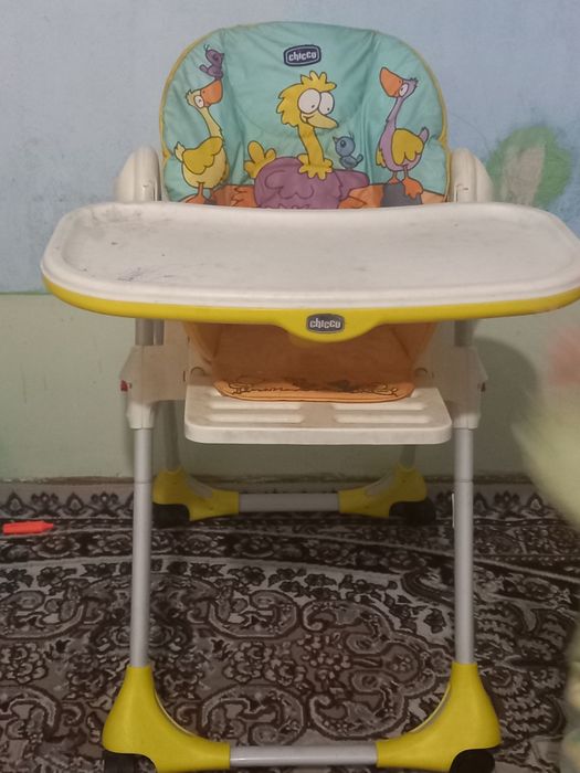 Детский столик игрушечный