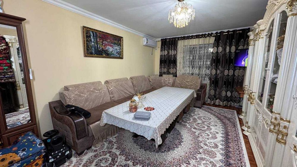 Текстил 11-мактаб 3 қаватда 2 хонали квартира сотилади.ID: 1486