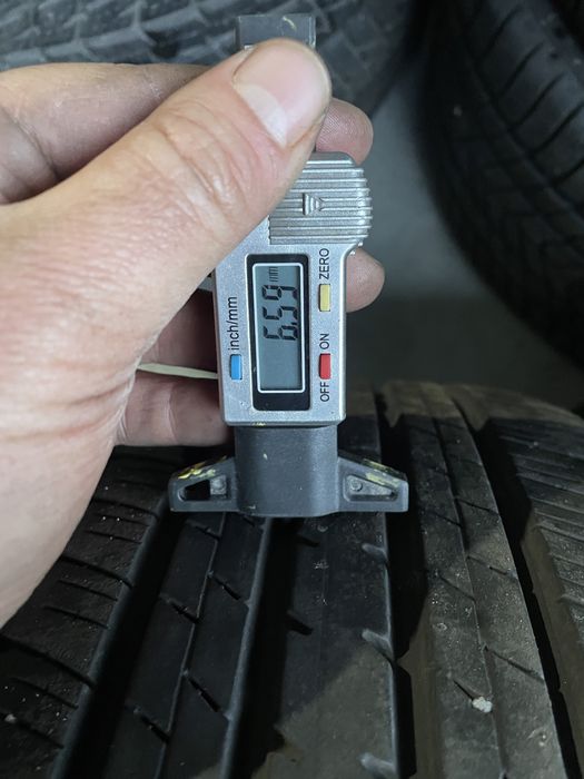 Anv vara 215/45/17 Bridgestone/Continental