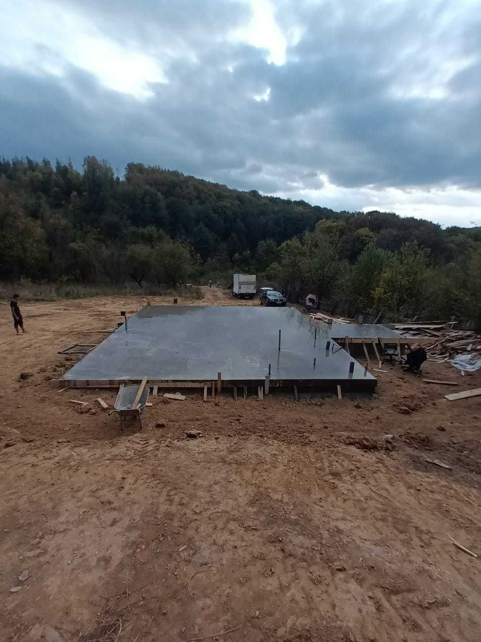 Cabana stil A-Frame si case din structura de lemn