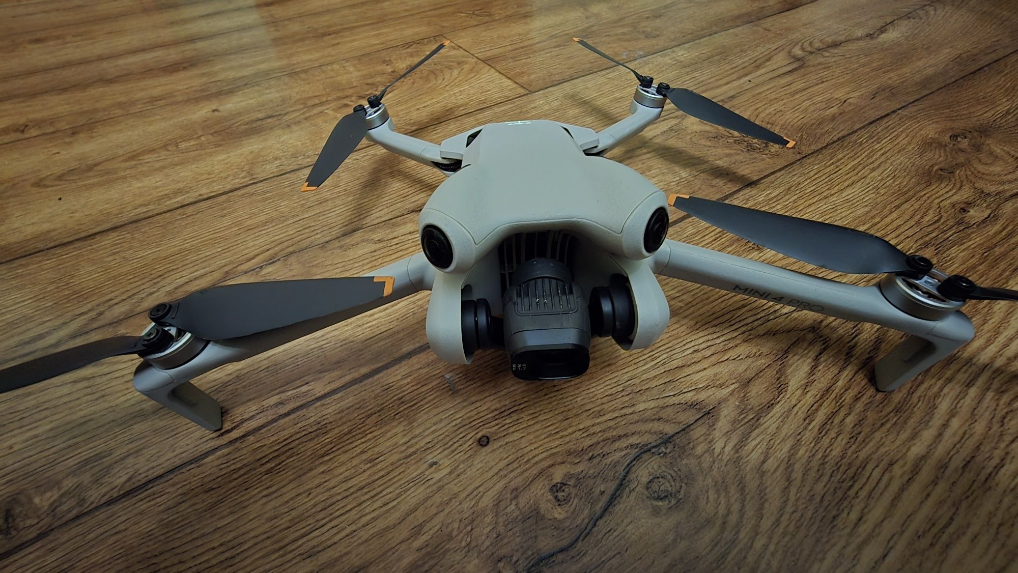 Дрон DJI Mini  4 pro Fly Combo Plus (DJI RC 2) GL