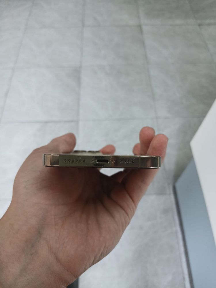 Srochna iphone 13 pro max sotiladi xolati ideal aybi umuman yoq