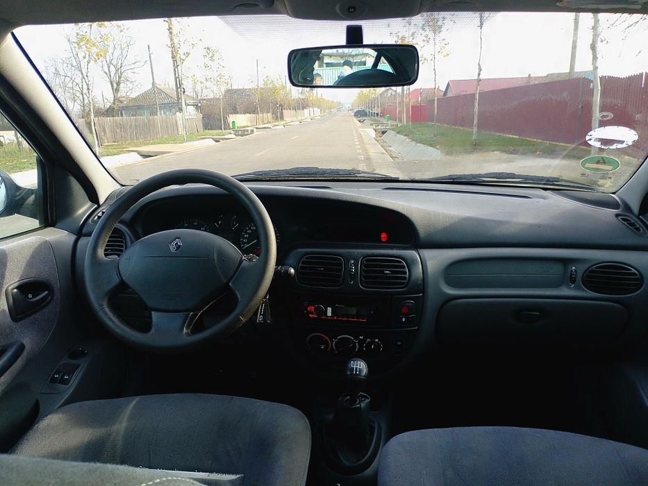 Renault Megane 1.6 Superb, multidotat, econom