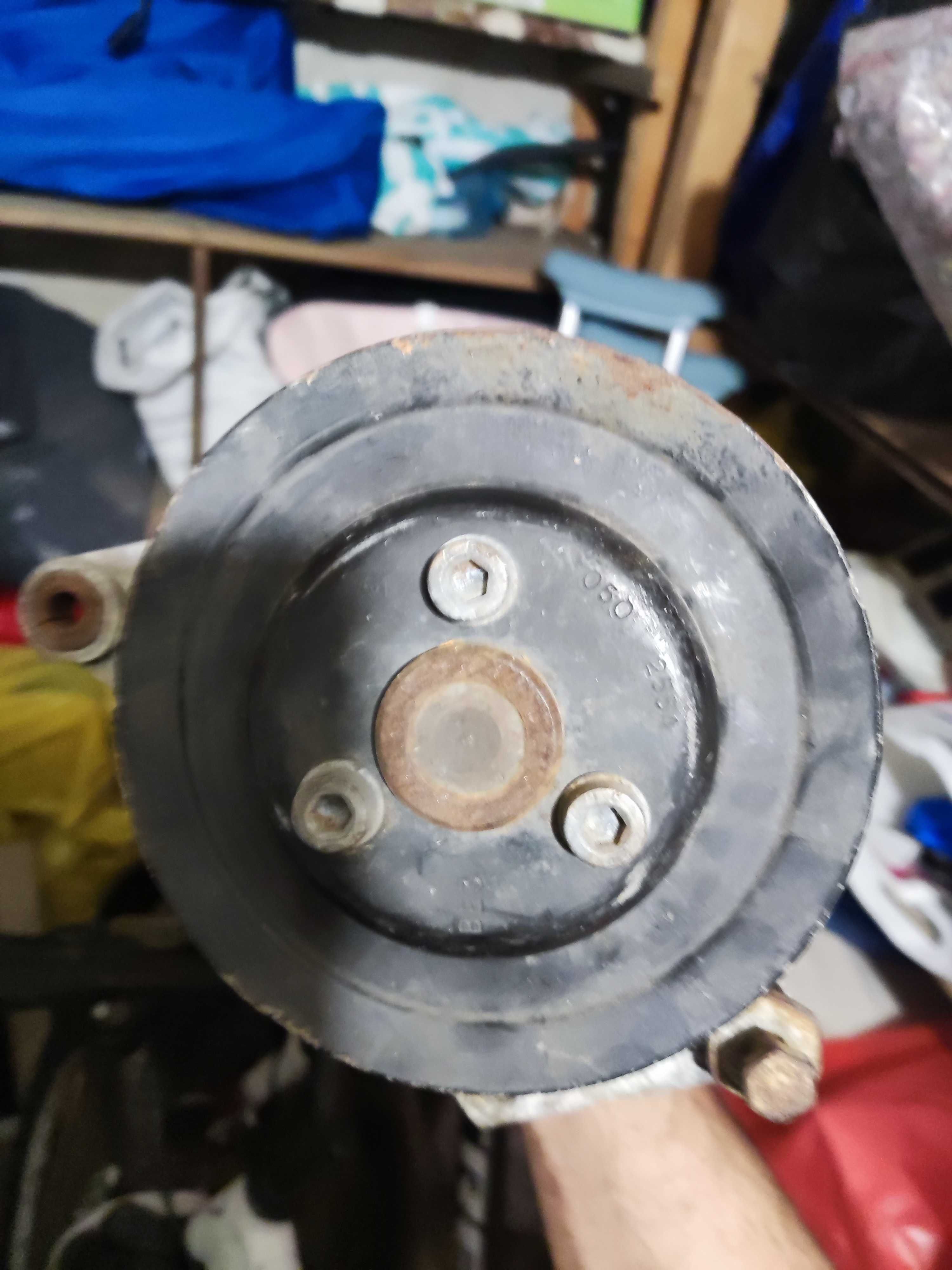Хидравлична помпа за AUDI B3/B4