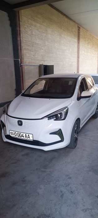 Changan E-star elektromobil 2023 yil 7000 km yurgan .Tracker 2 bilan