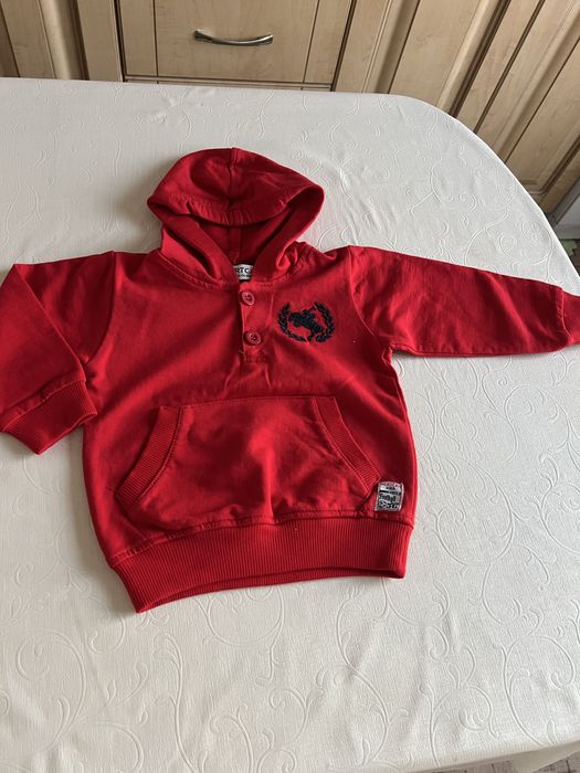 Кофта с карюшоном для новорожденных