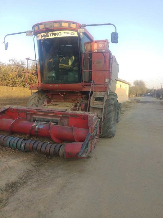 Case 2166kombayn sotiladi