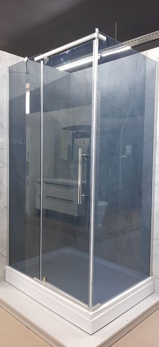 Душевая с поддоном новая