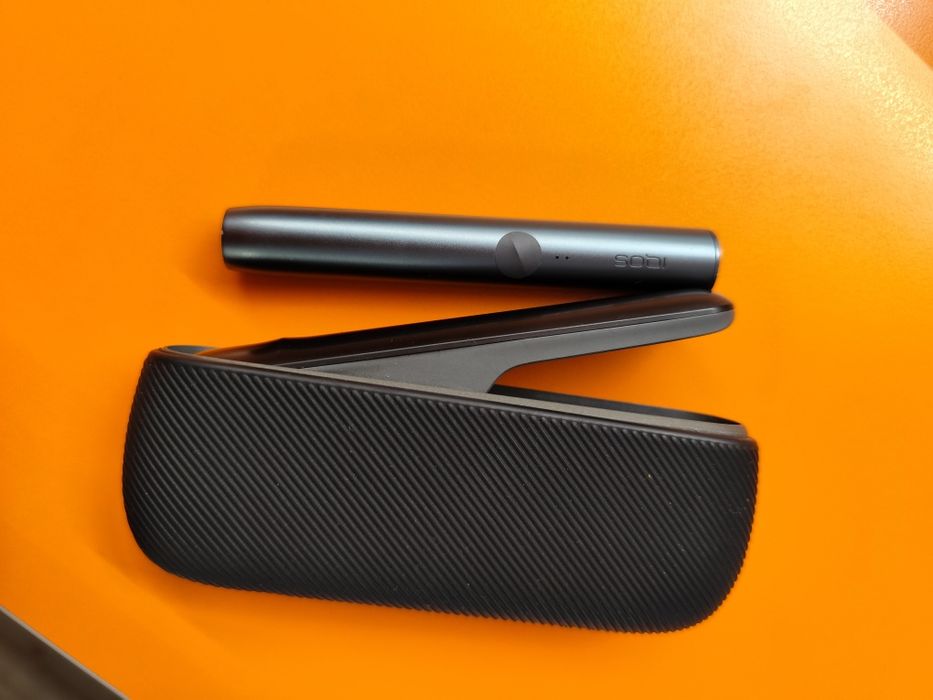 Vând Iqos Iluma stare impecabilă