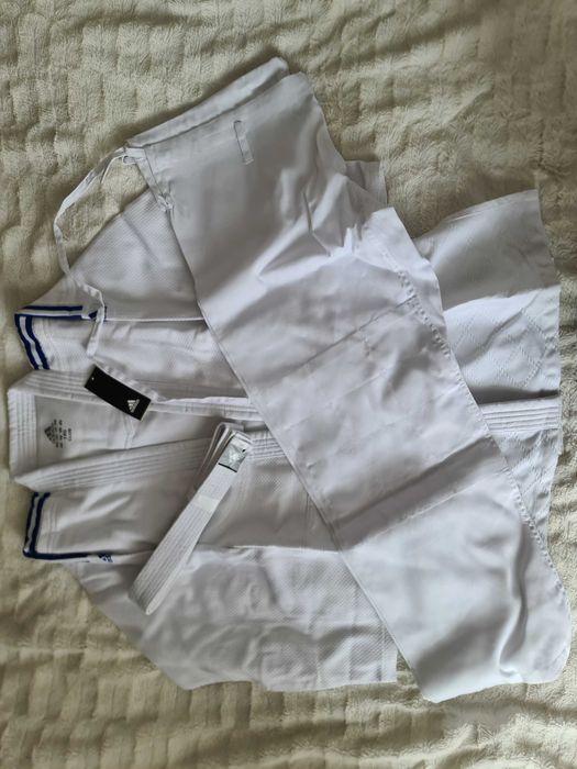 Kimono judo Adidas 180.Nou