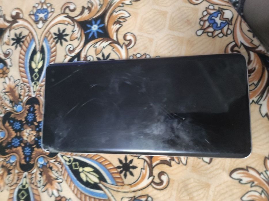 Samsung s 10 sotiladi