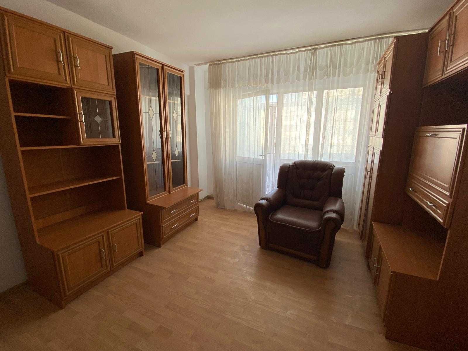 Apartament Târgu Cărbunești