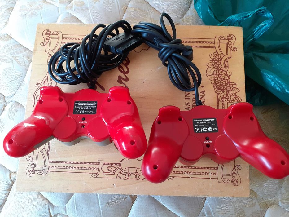 Lot de joysticuri de sony playstation