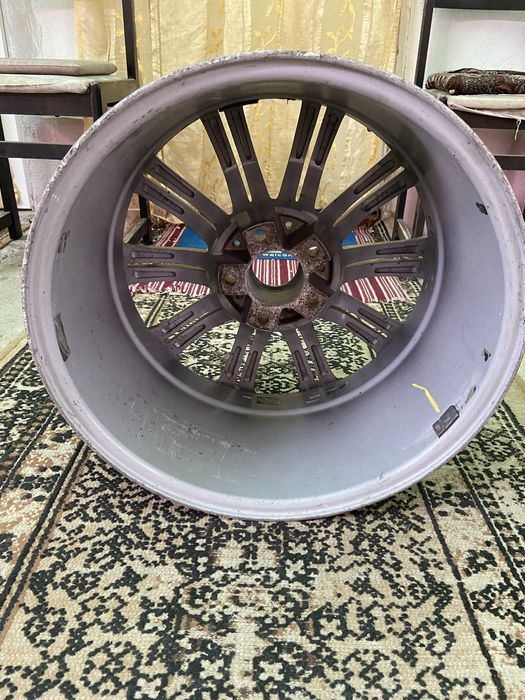 Cititi cu atentie !! Doar o Janta  Bmw r18 9,5j