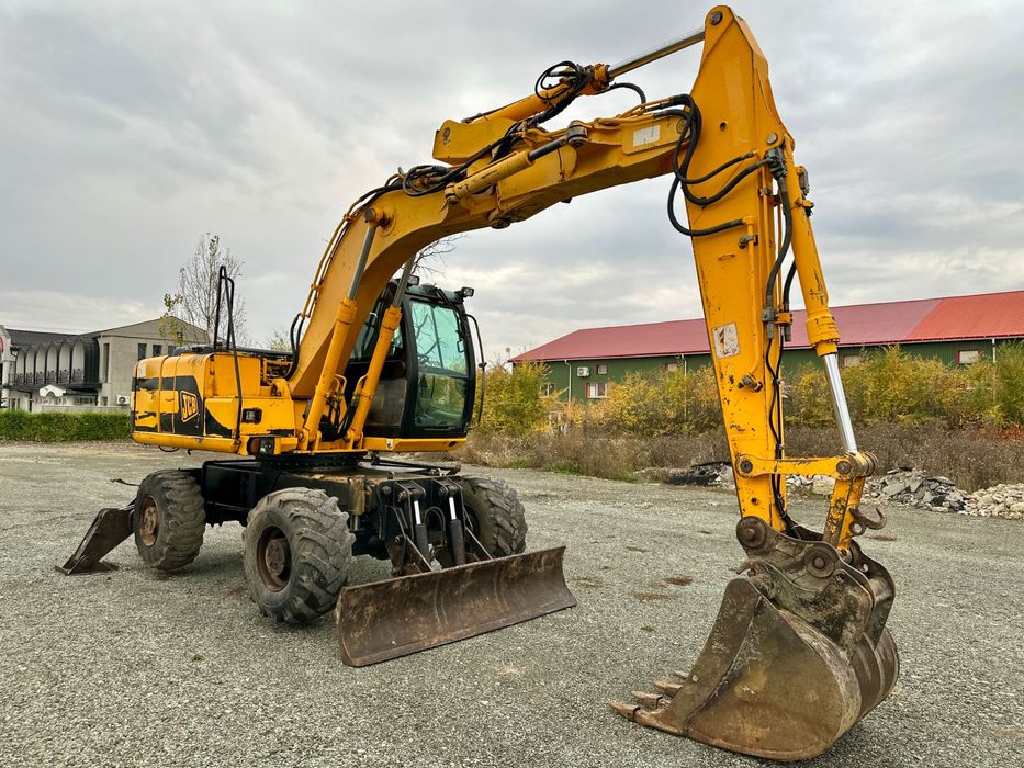 JCB 145 / Excavator pe roti
