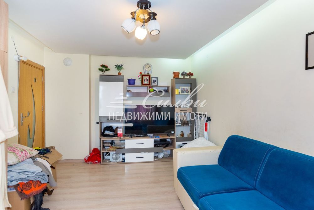 Двустаен ЮЖЕН апартамент - кв. Тракия!