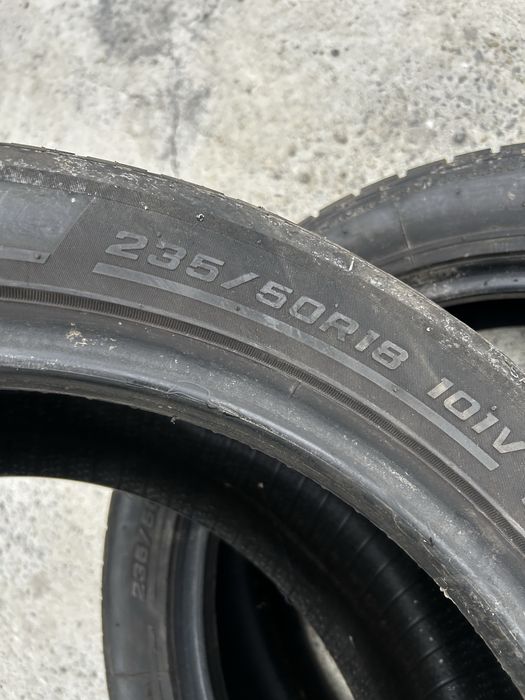 2бр Гуми зимни Novex 235/50R18