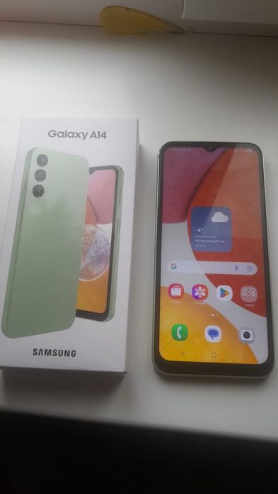 Продам самсунг А 14 память 128 гб  каропка есть