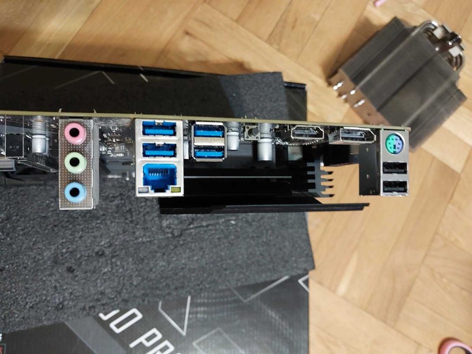 Intel Core i5-13600KF + AsRock Z690 Pro RS DDR4 (с гаранция)