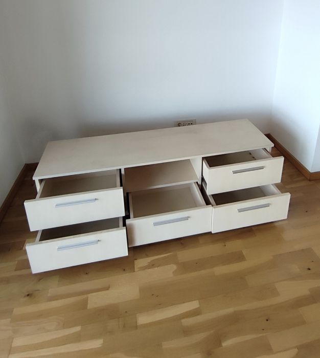 Vând comodă tv 152*45*38