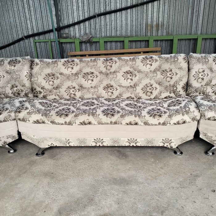 Диван и 2 кресла