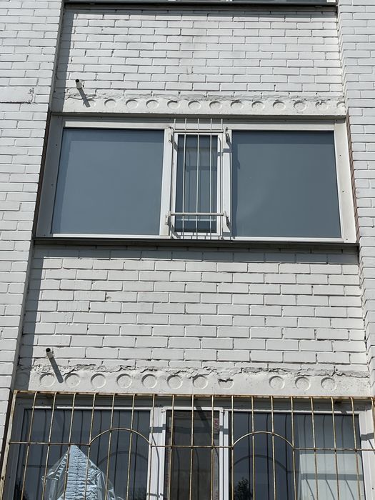 Продам болконую раму в отличном состоянии, тройной стеклопокет, рол шт