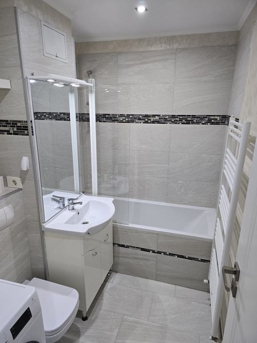 Proprietar inchiriez apartament 2 camere la 5 minute de Iulius Town