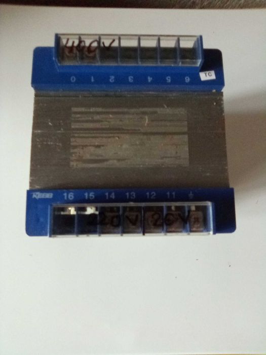 Transformator nou 1500 wati cu tensiuni de 26V si 400V
