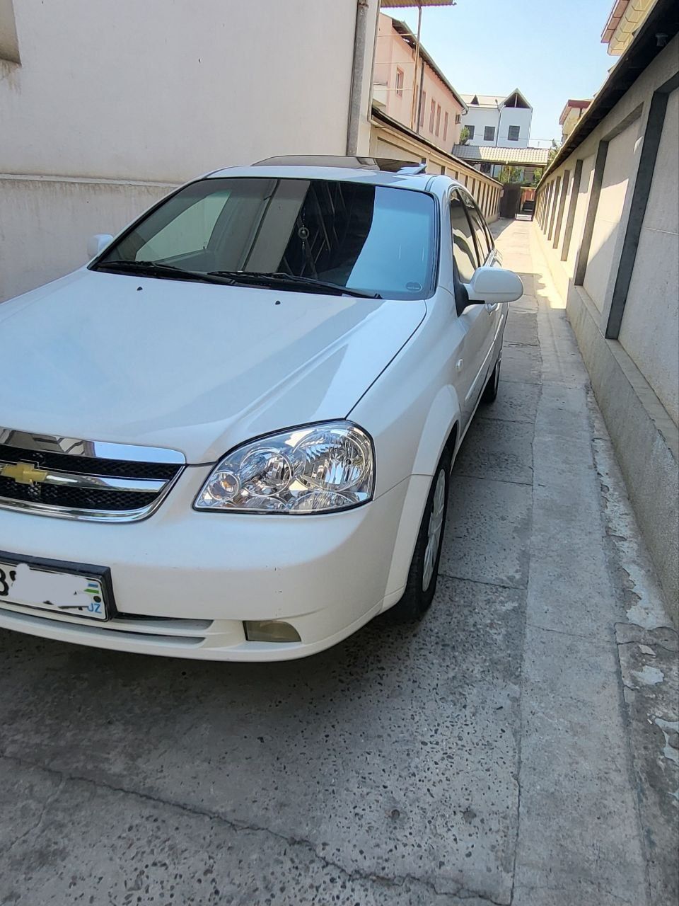 Lacetti 2013 1.6 автомат сотилади
