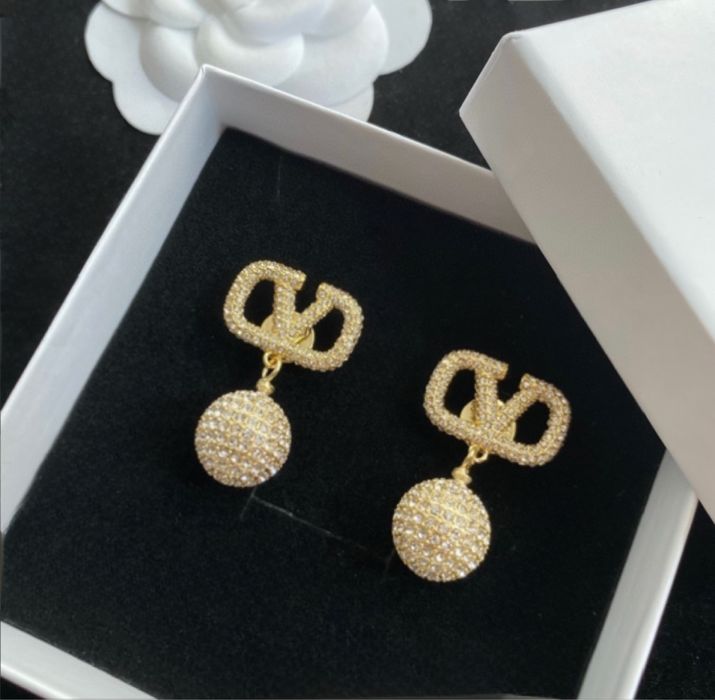 VLTN обеци New Season