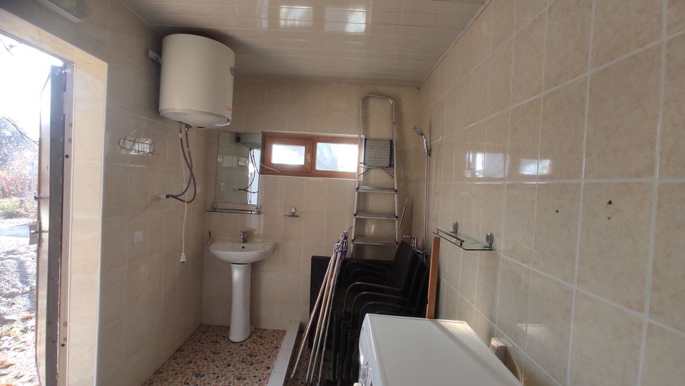 Продается дача в п.Навбахор, Паркентский район