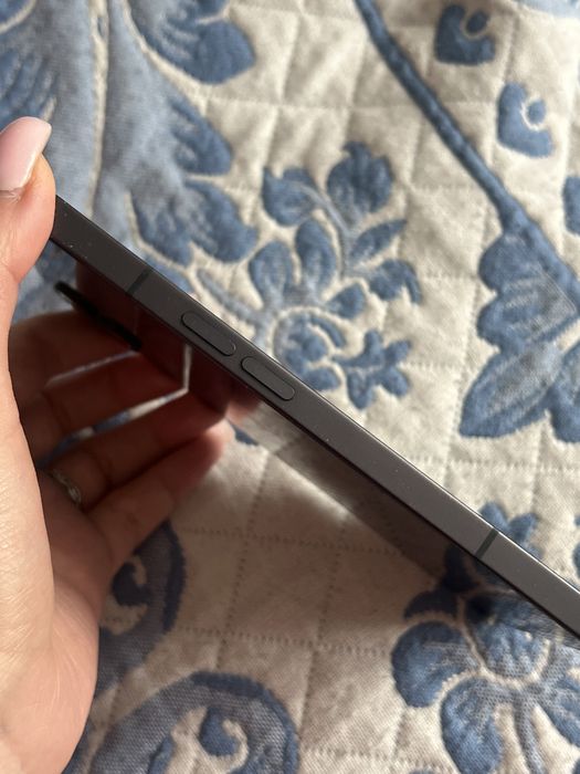 Продается Nothing Phone 1