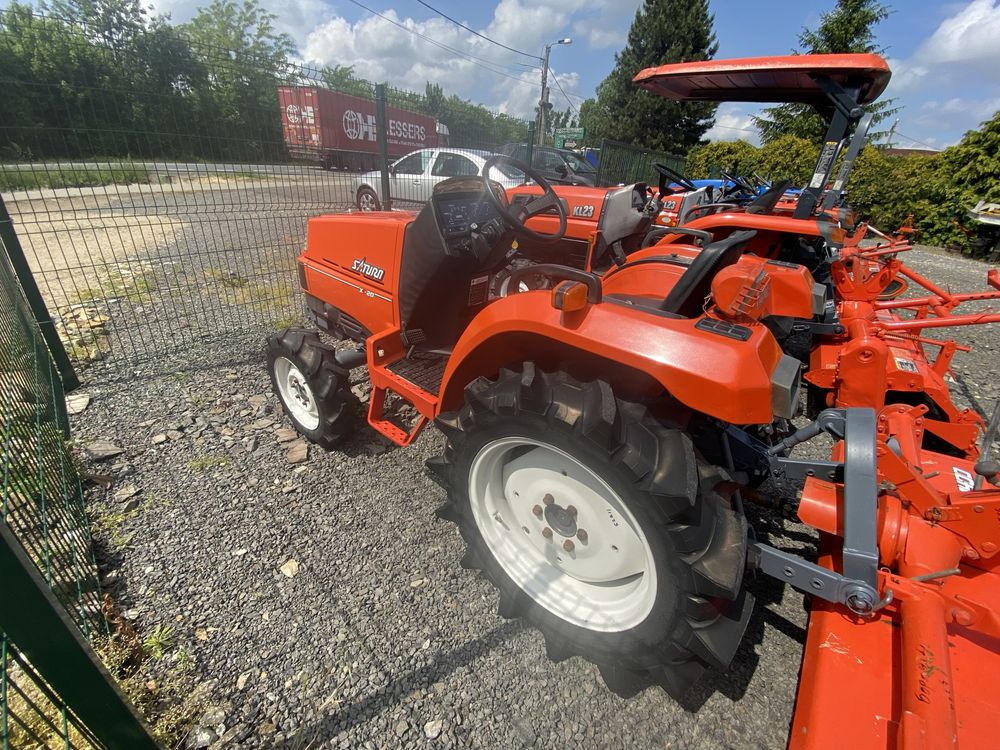 Tractor japonez Kubota X20, 4x4, 20cp, 4 pistoane