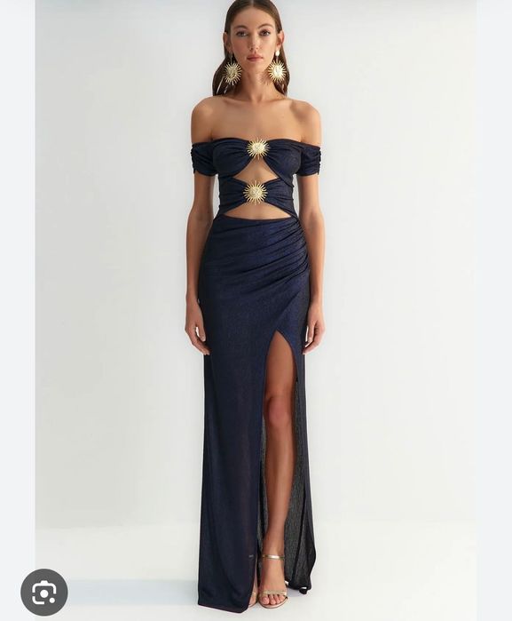 Дълга официална рокля тъмно синя