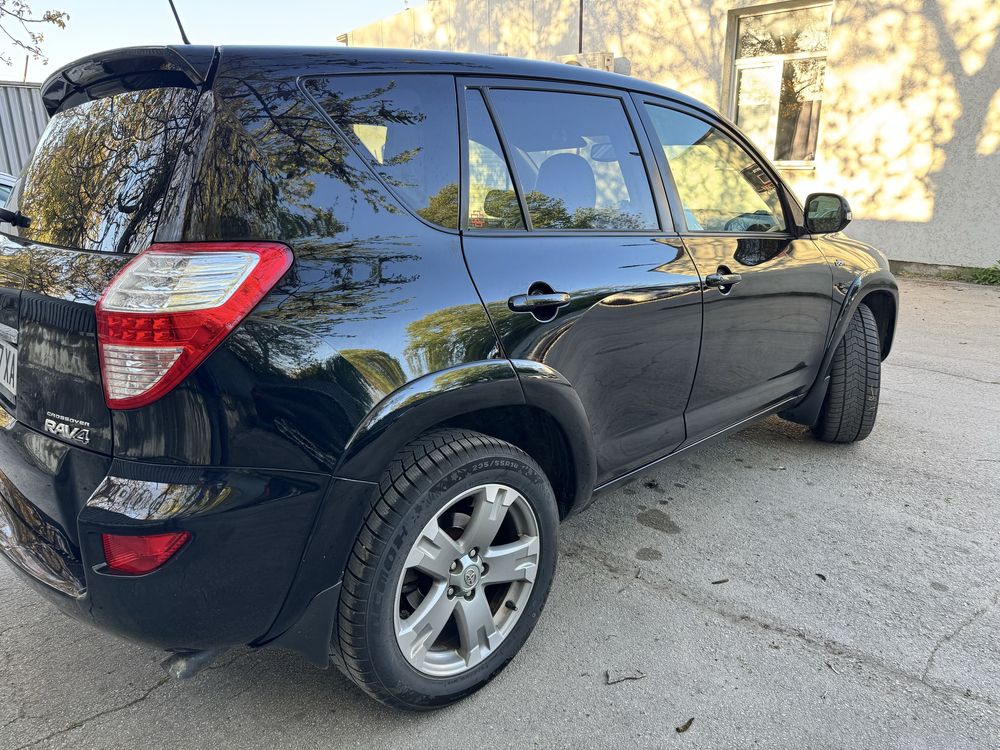 Rav4 2.2 auto евро 5А