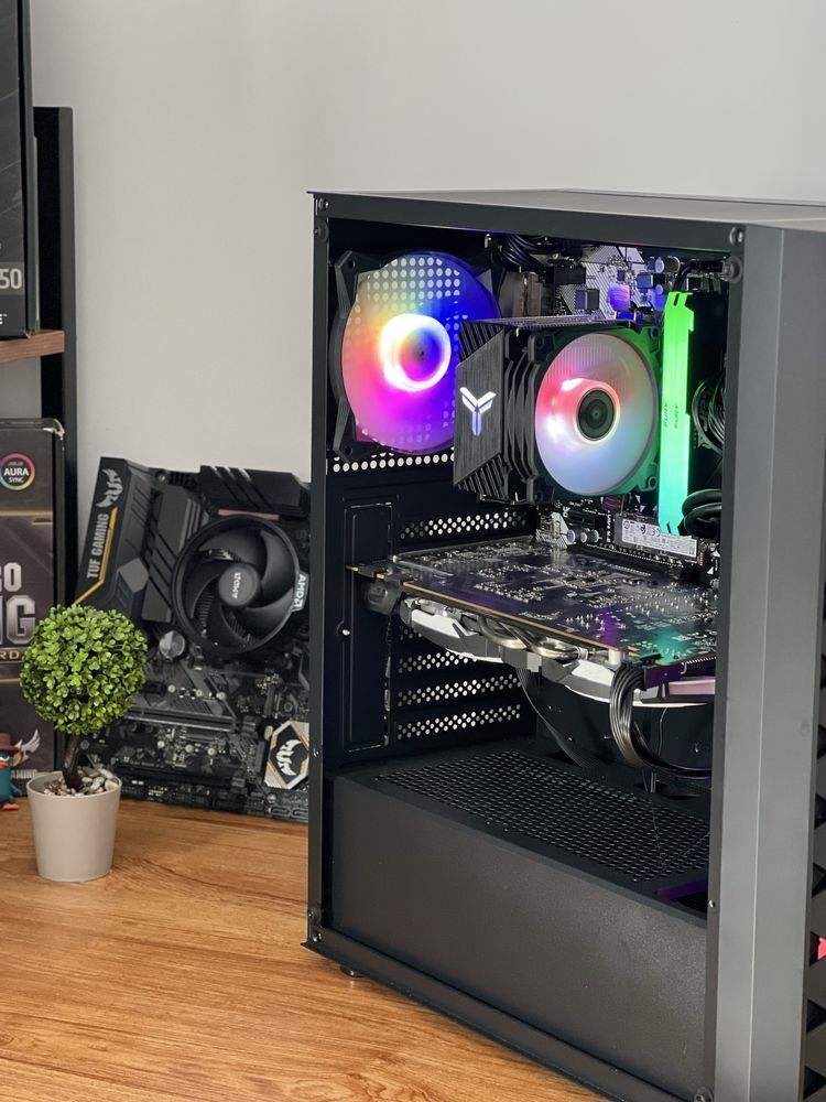 Настолен компютър Ryzen 2600, 16GB RAM, GTX 1070