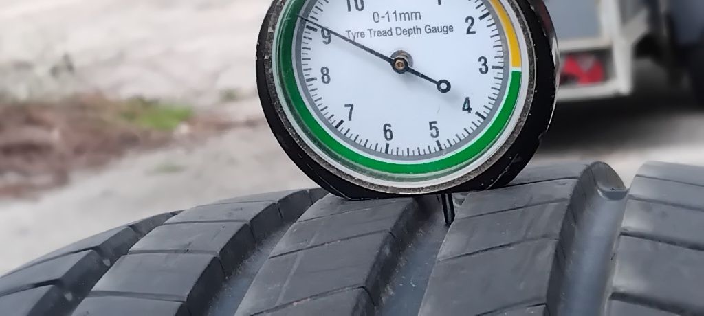 Гуми 195 65 15 Бриджстоун Bridgestone 2 броя. Нов внос. Не са нови!