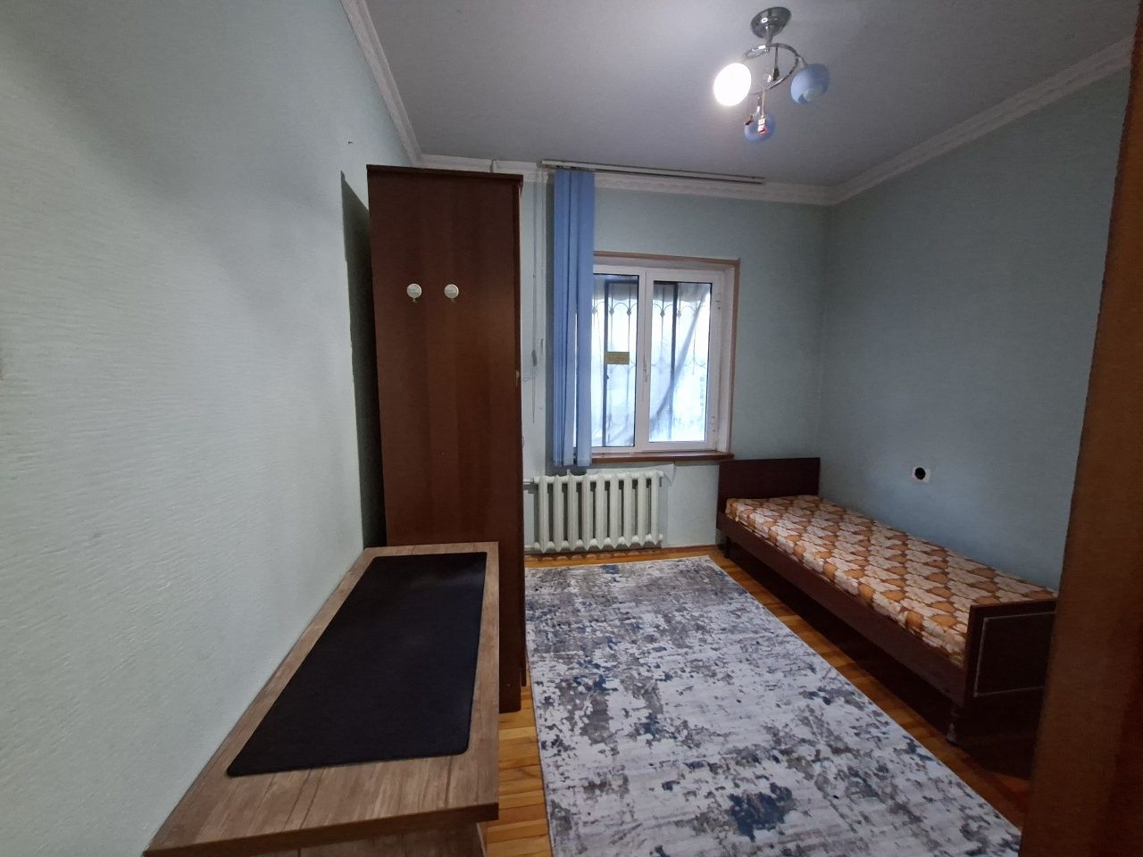 Yunusobod 19kv 3/3/5 bez makler