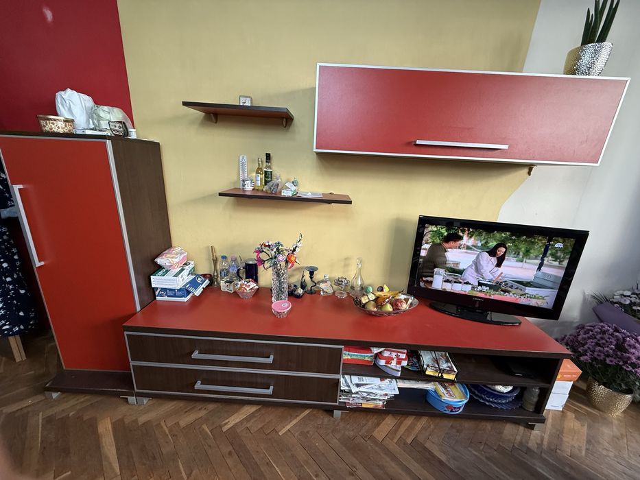 Секция за продан