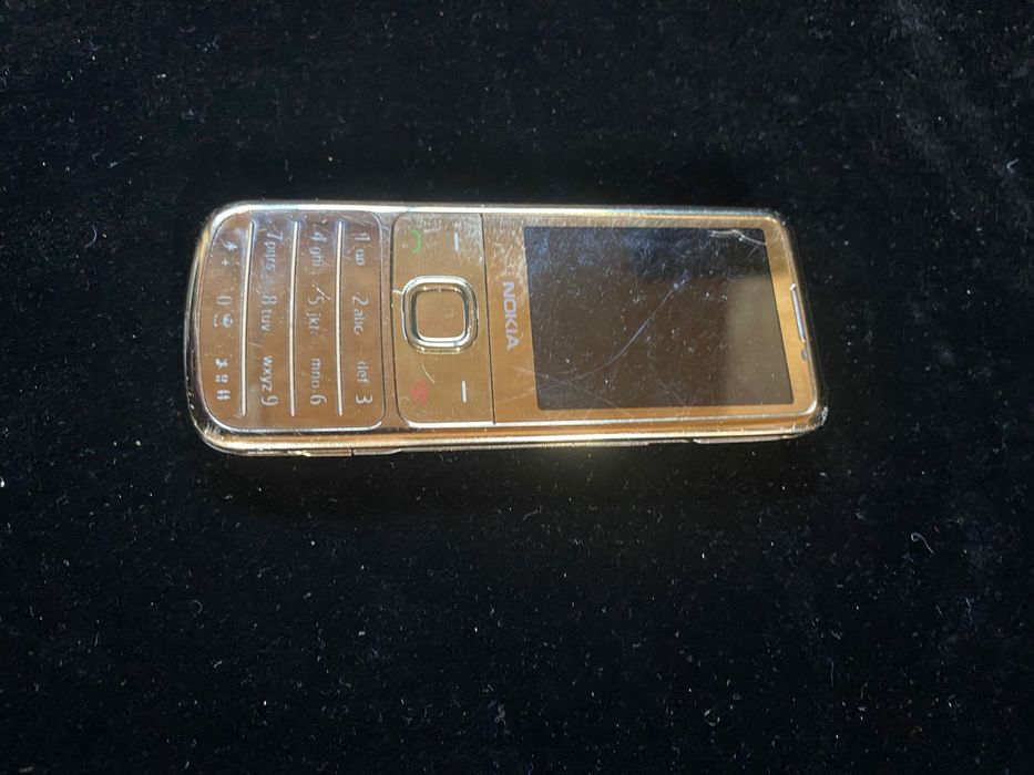 Vand Nokia 6700 gold Original