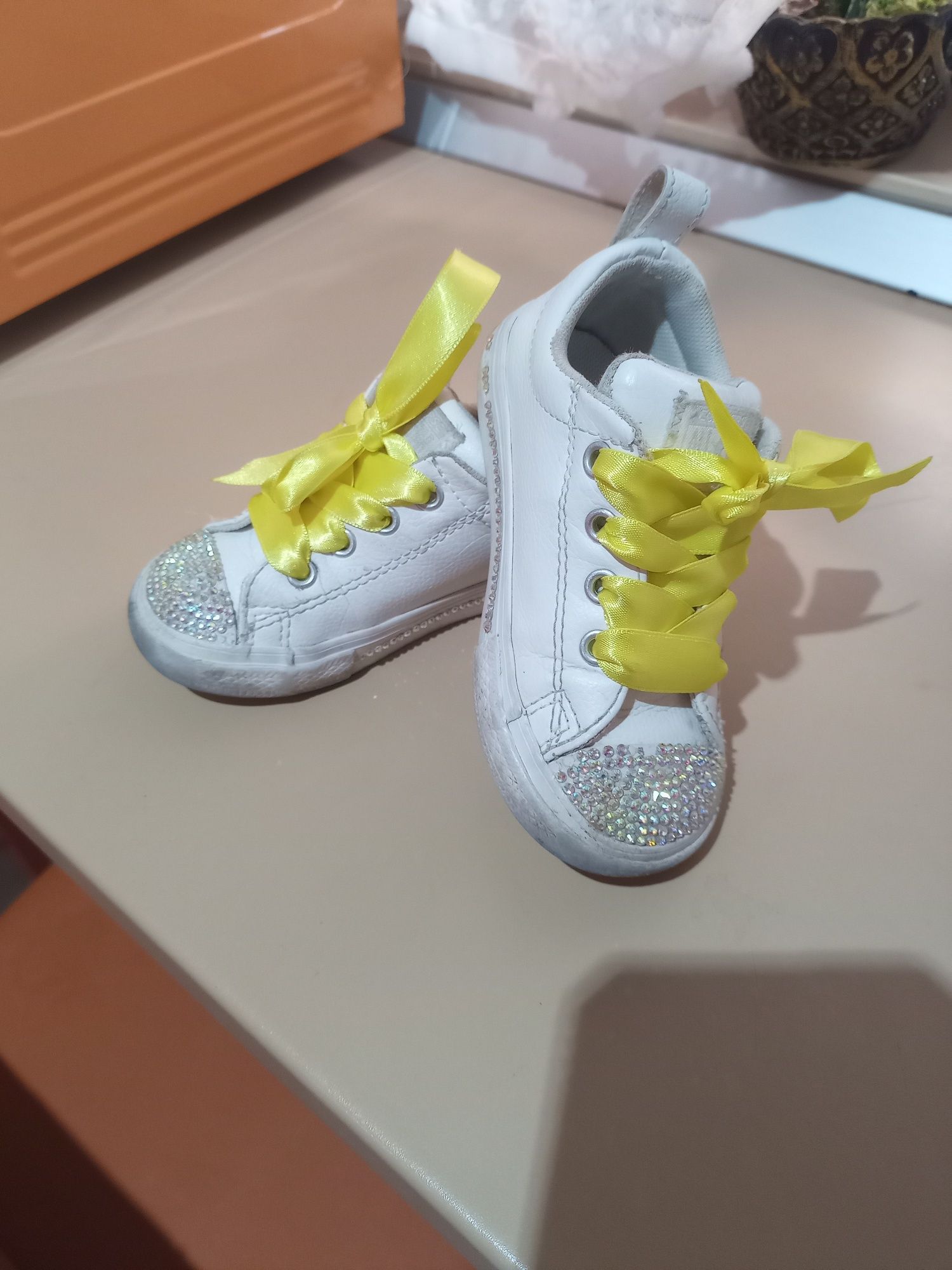 Adidași tenesi converse all star marimea 23