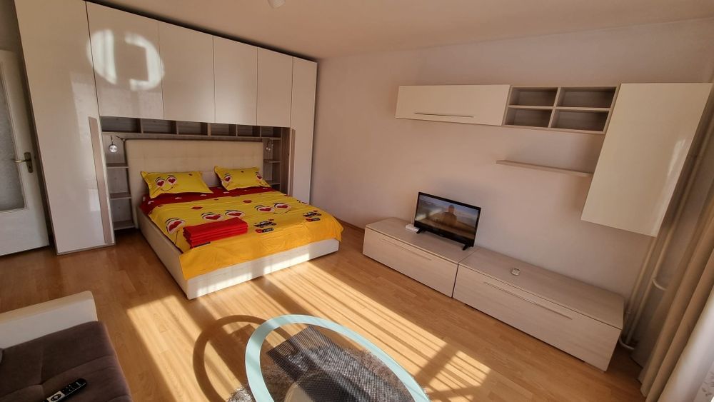 Regim Hotelier : Unirii , Decebal , Nerva Traian , Cantemir , Goga