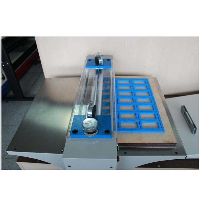 UNITEC-CDP500 Echipament profesional pentru stantare plana NOU