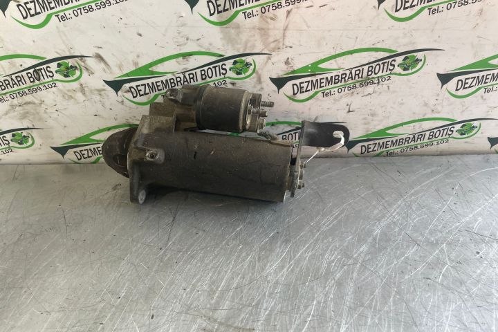 Electromotor 1 005 831 230 Dacia Logan prima generatie