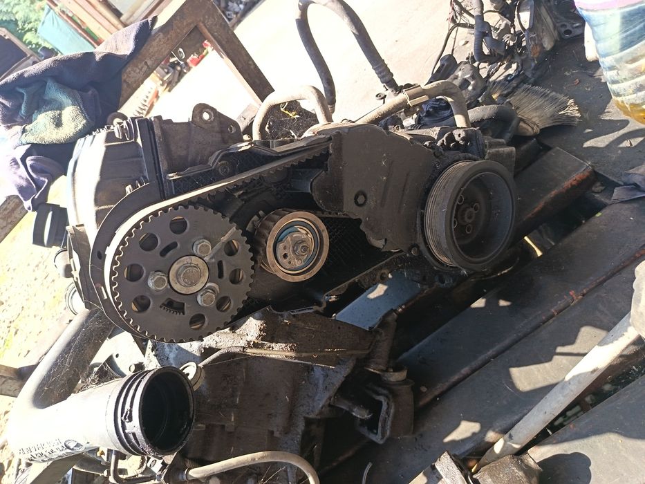 Двигател 1.9, 105 к.с  Volkswagen