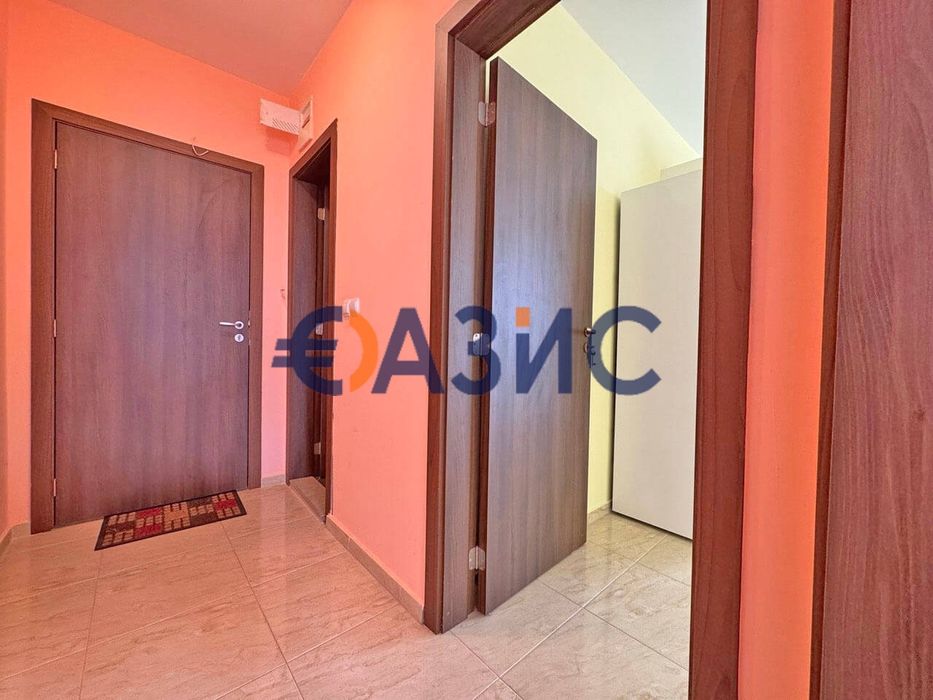 Продава се Двустаен апартамент в к.к. Слънчев бряг - 58 кв.м за 1268 €/кв.м - Снимка #6