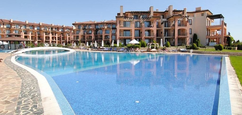 Продавам двустаен апартамент в Калиакриа Ресорт край Каварна