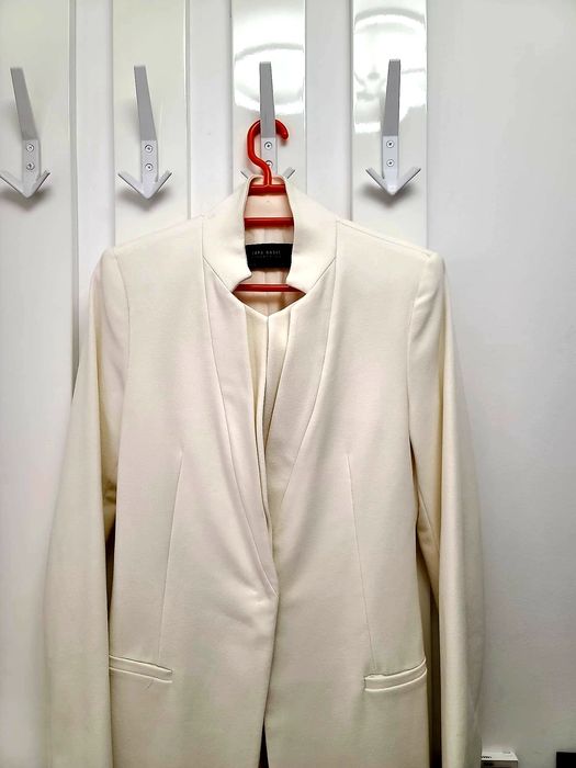 Sacou dama Zara alb / negru tip palton - Transport GRATUIT