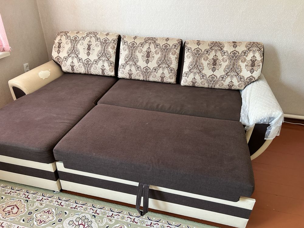 Диван выдвижной б/у