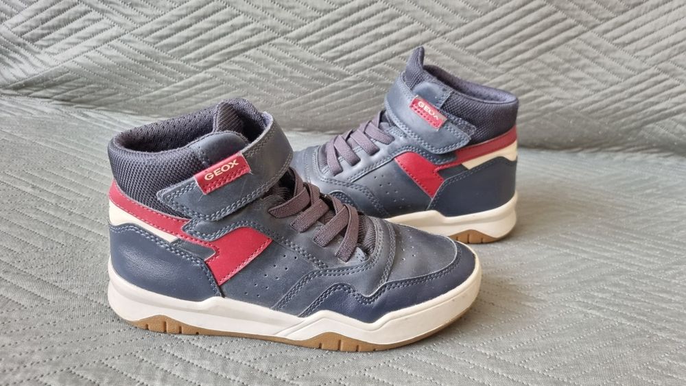 Зимни обувки Geox